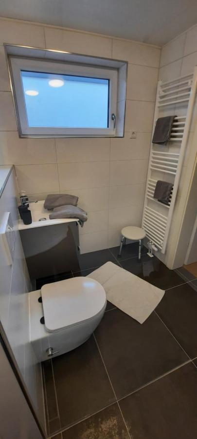 Arrive & Relax - Volkmar Homestay Dusseldorf